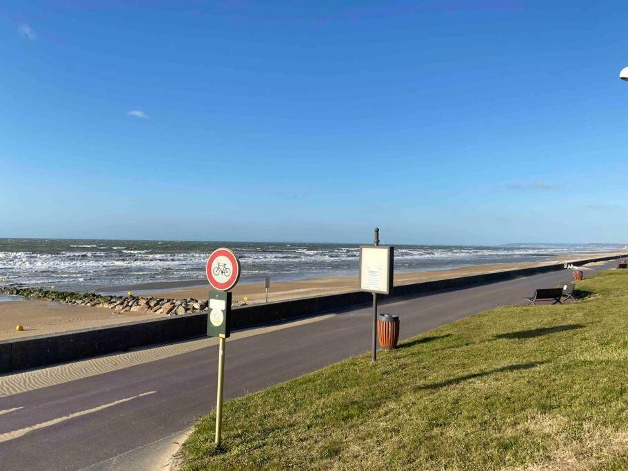 L'Echappee Cabourgeaise Apartment Ngoại thất bức ảnh